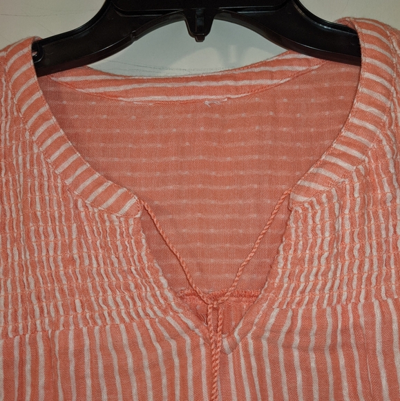 Blouse - Picture 2 of 6